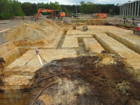 Uitgraven funderingszolen 14