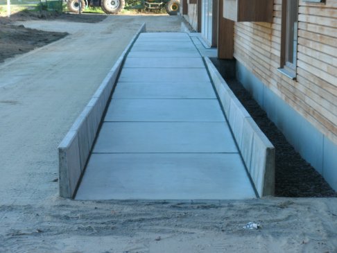 Plaatsen betonnen platen 4