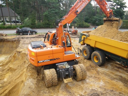 Uitgraven bouw 8